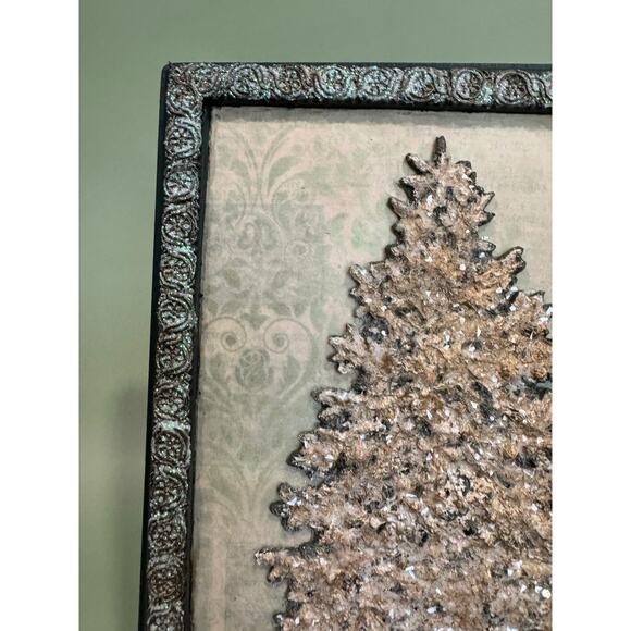 Handcrafted Golden Resin Christmas Tree Assemblage 8×10 Frame OOAK - Picture 5 of 6